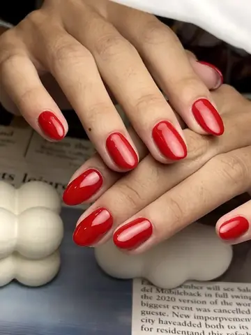 เล็บเจลสีพื้นสีแดง มือ ร้านทำเล็บขอนแก่น Angnails